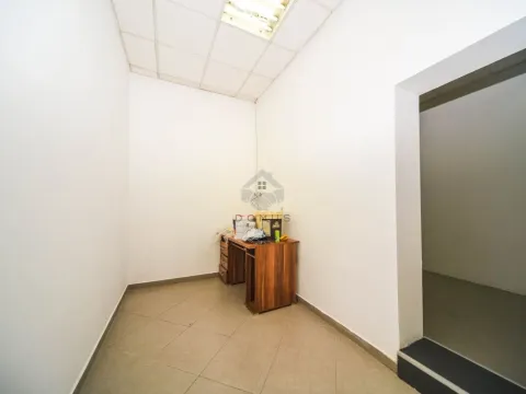 Rent, office space, 67m², Pobrežje, Podgorica - image 7