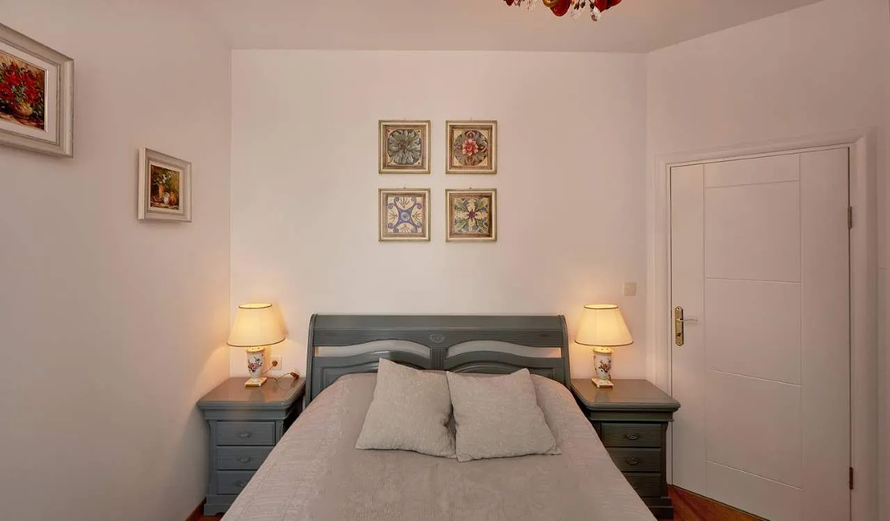 Prodaja, trosoban stan, 150m², Bečići, Budva