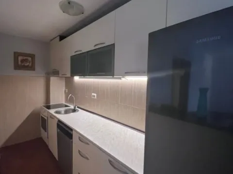 Rent, two bedroom apartment, 73m², Stari Aerodrom, Podgorica - image 6