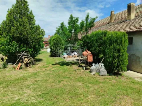 Prodaja, kuća, 171m², Kelebija, Subotica - image 11