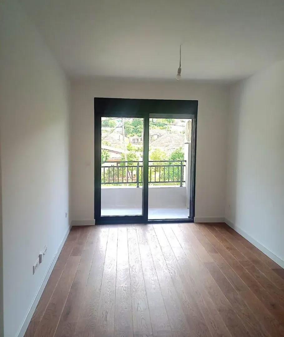 Izdavanje,  poslovni prostor, 65m2, Dalmatinska ulica, Podgorica