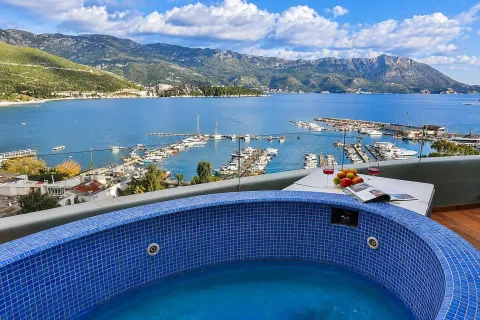 Rent, two bedroom apartment, 117m², Centar, Budva - image 10