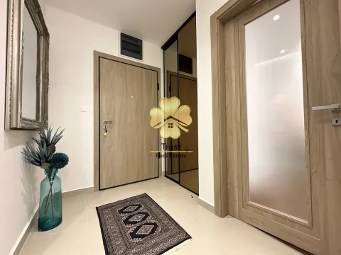 Izdavanje, stan, 75m², Master Kvart, Podgorica - image 7