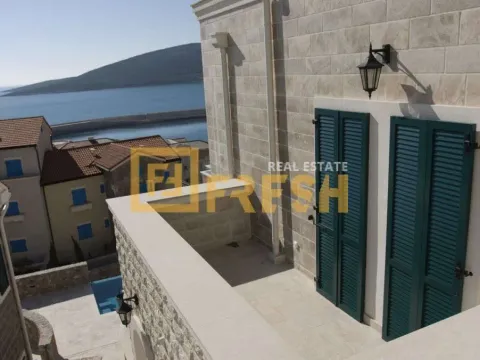 Prodaja, kuća, 253m², Tivat, Crna Gora - image 15