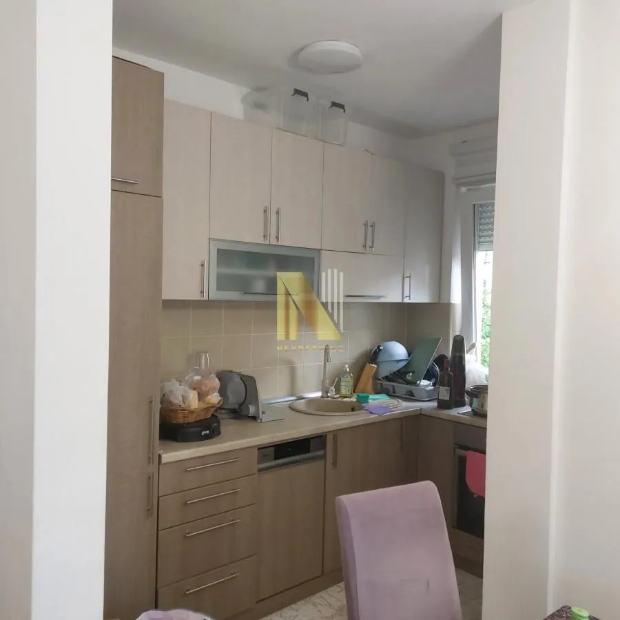 Izdavanje, trosoban stan, 63m², Podbara, Novi Sad Sve Podlokacije