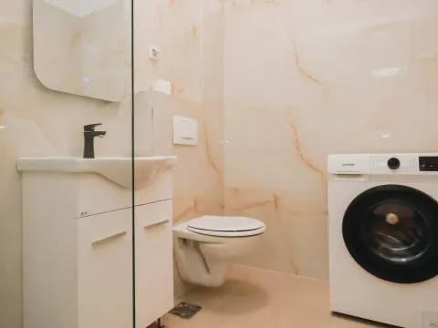 Sale, one bedroom apartment, 46m², Bijeli Do, Budva - image 2