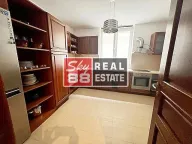 Izdavanje, četvorosoban stan, 210m², Savski Venac, Beograd - image 4