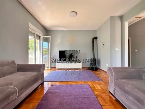 Rent, house, 120m², Tološi, Podgorica - image 4