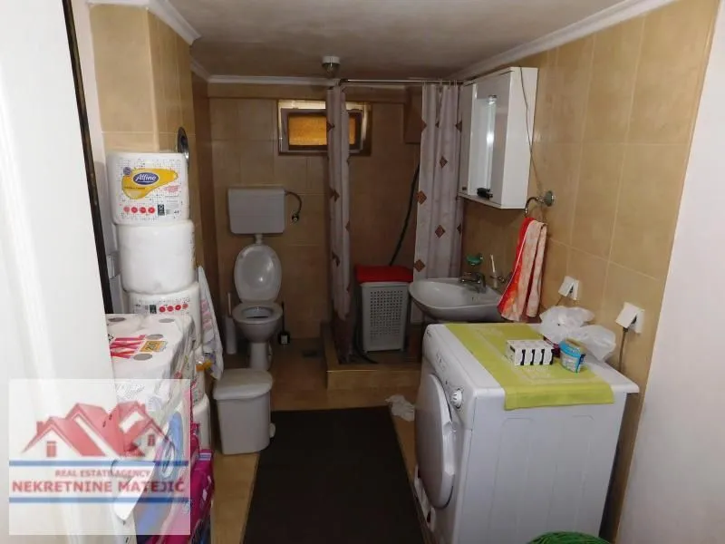 Prodaja, kuća, 160m², Grošnica, Kragujevac