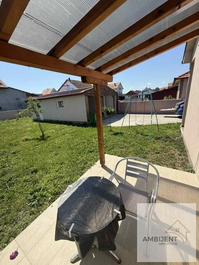 Prodaja, kuća, 90m², Nova Pazova, Stara Pazova