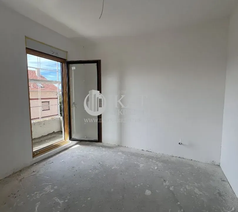 Prodaja, trosoban stan, 58m², Lekino Brdo, Voždovac Sve Podlokacije