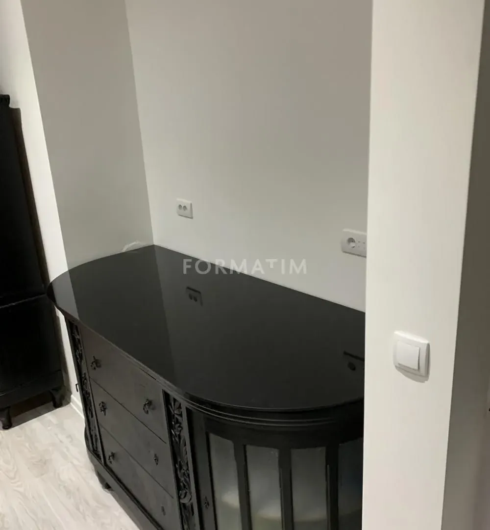 Izdavanje, dvosoban stan, 60m², Poštanska Štedionica, Palilula Sve Podlokacije