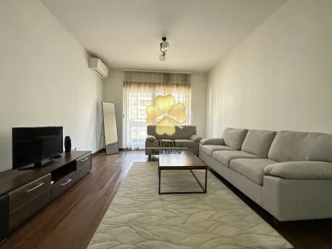 Izdavanje, jednosoban stan, 53m², Master Kvart, Podgorica