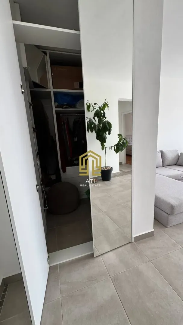 Prodaja, dvosoban stan, 68m², Lazi, Budva