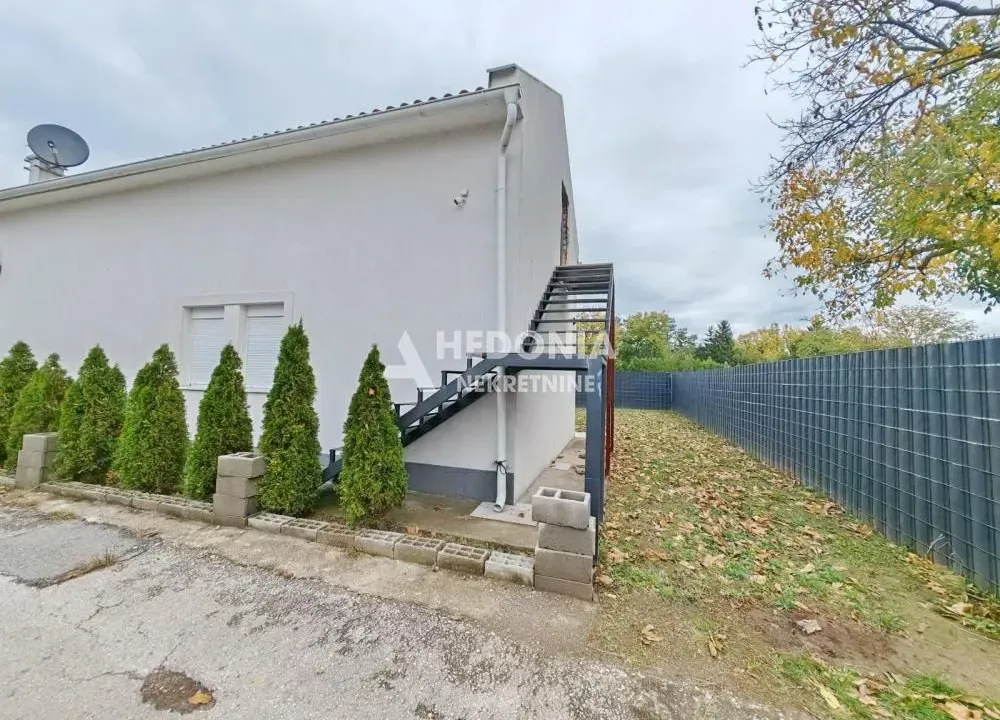 Izdavanje, poslovni prostor, 200m², Jakovo, Surčin