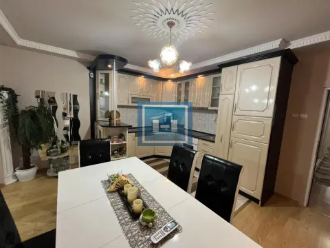 Sale, house, 222m², Paraćin, Srbija - image 6