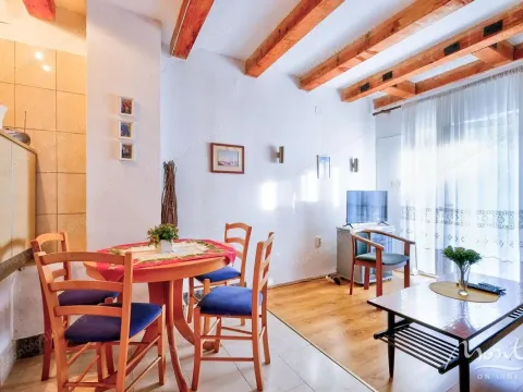 Prodaja, kuća, 67m², Orahovac, Kotor - image 15