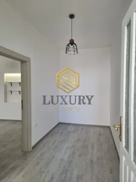 Rent, office space, 60m², Stari Aerodrom, Podgorica - image 6