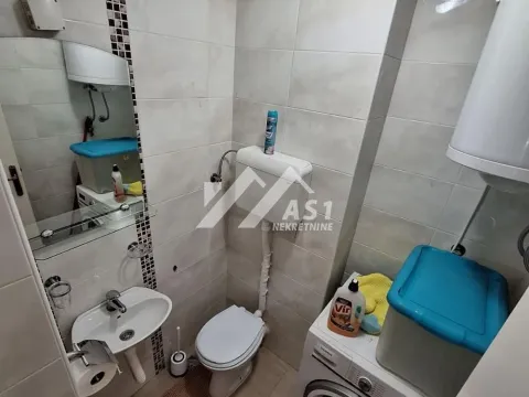 Izdavanje, trosoban stan, 63m², Grbavica, Novi Sad Sve Podlokacije - image 9