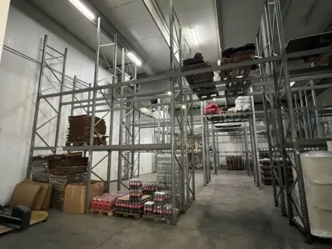 Rent, office space, 3200m², Šimanovci, Pećinci - image 10