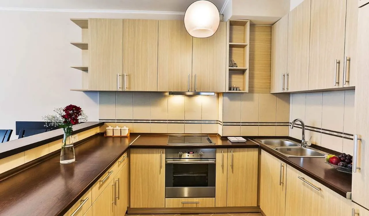 Prodaja, dvosoban stan, 85m², Rozino, Budva
