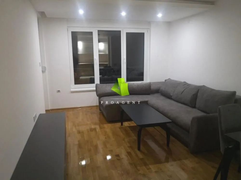 Rent, four bedroom apartment, 85m², Centar, Niš