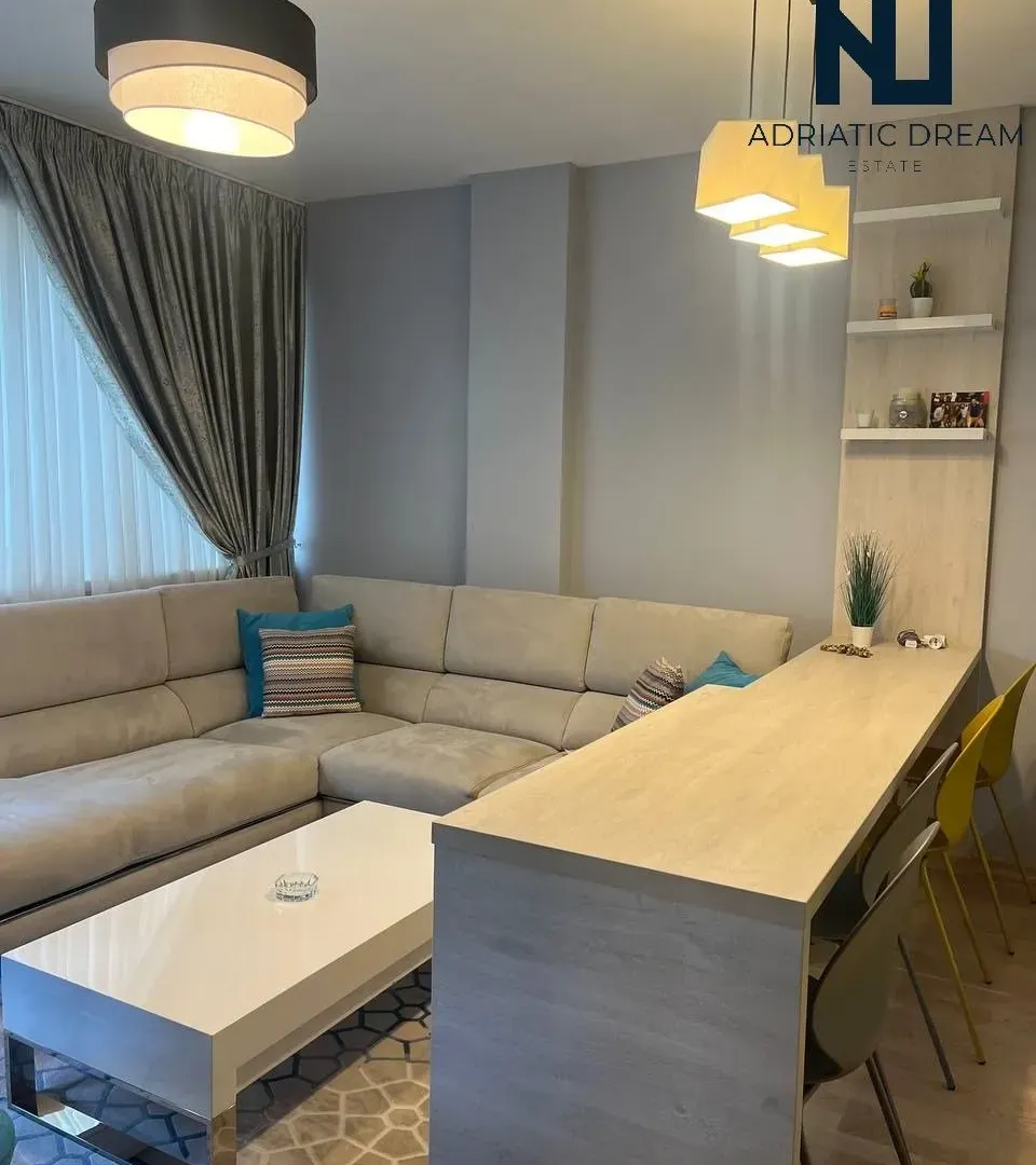 Prodaja, jednosoban stan, 47m², Centar, Budva