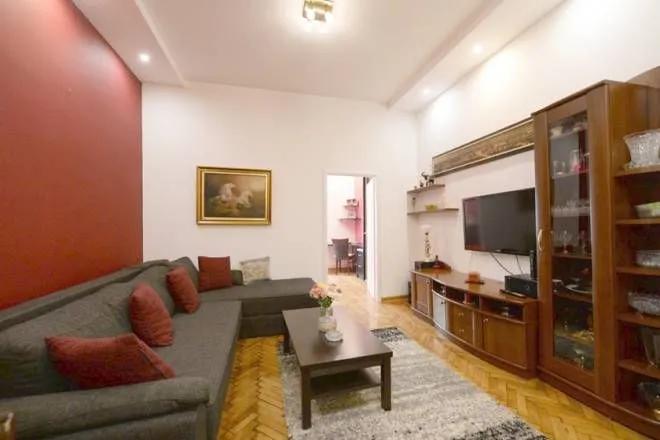 Sale, three bedroom apartment, 86m², Vračar Centar, Vračar Sve Podlokacije