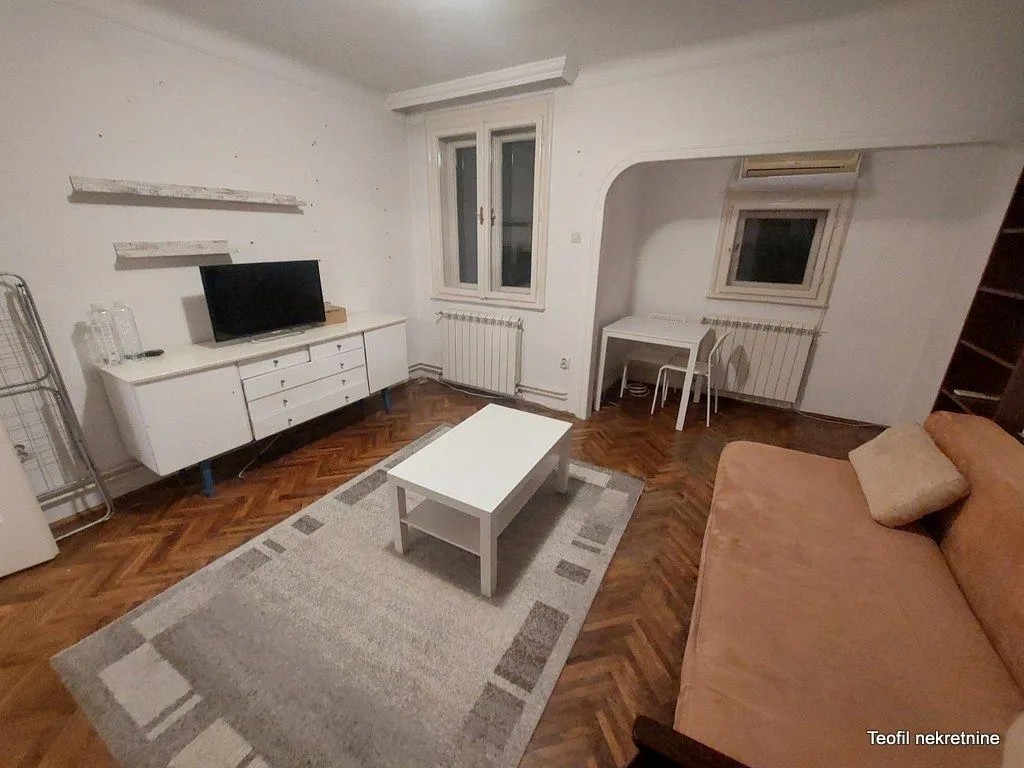 Prodaja, jednosoban stan, 24m², Stari Grad, Beograd