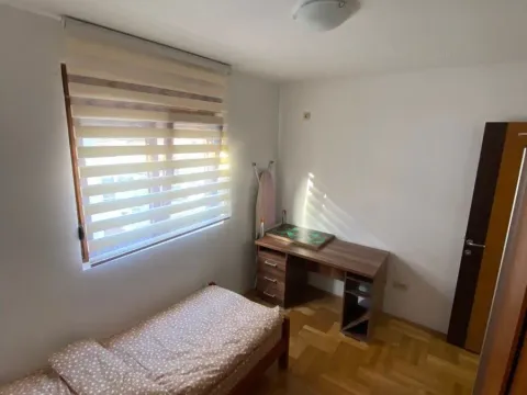 Izdavanje, stan, 55m², Stari Aerodrom, Podgorica - image 12
