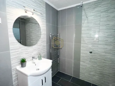 Izdavanje, trosoban stan, 130m², Zabjelo, Podgorica - image 12