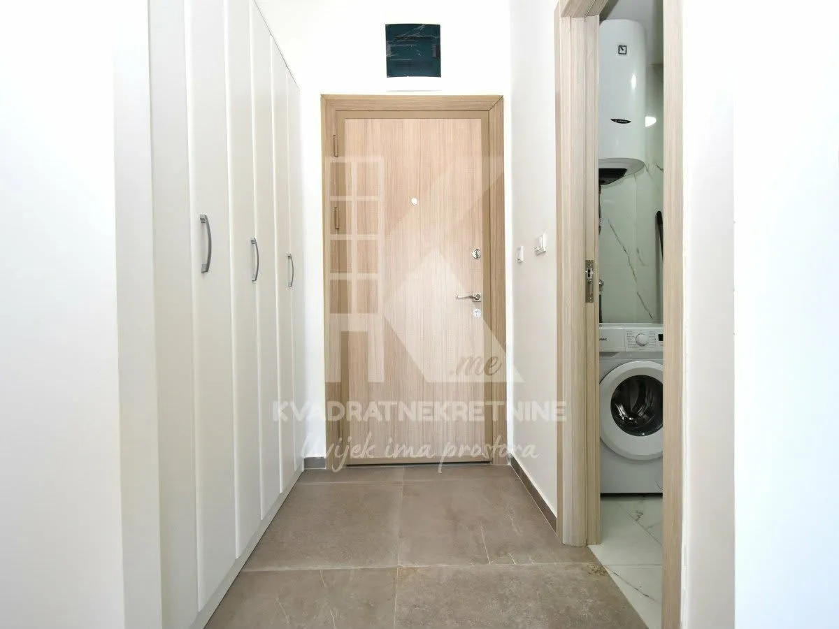 Rent, studio apartment, 33m², Drač, Podgorica
