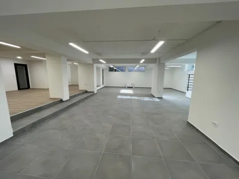 Sale, office space, 212m², Bulevar Oslobodjenja, Novi Sad Sve Podlokacije - image 4