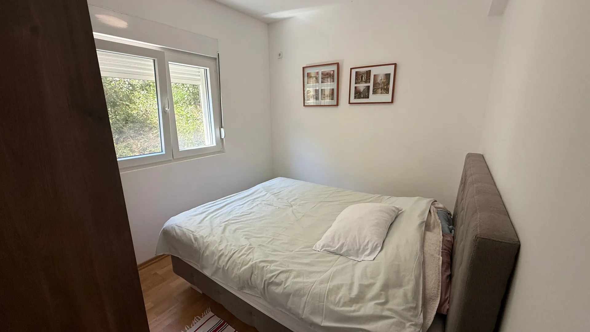 Rent, two bedroom apartment, 65m², Babin Do, Budva