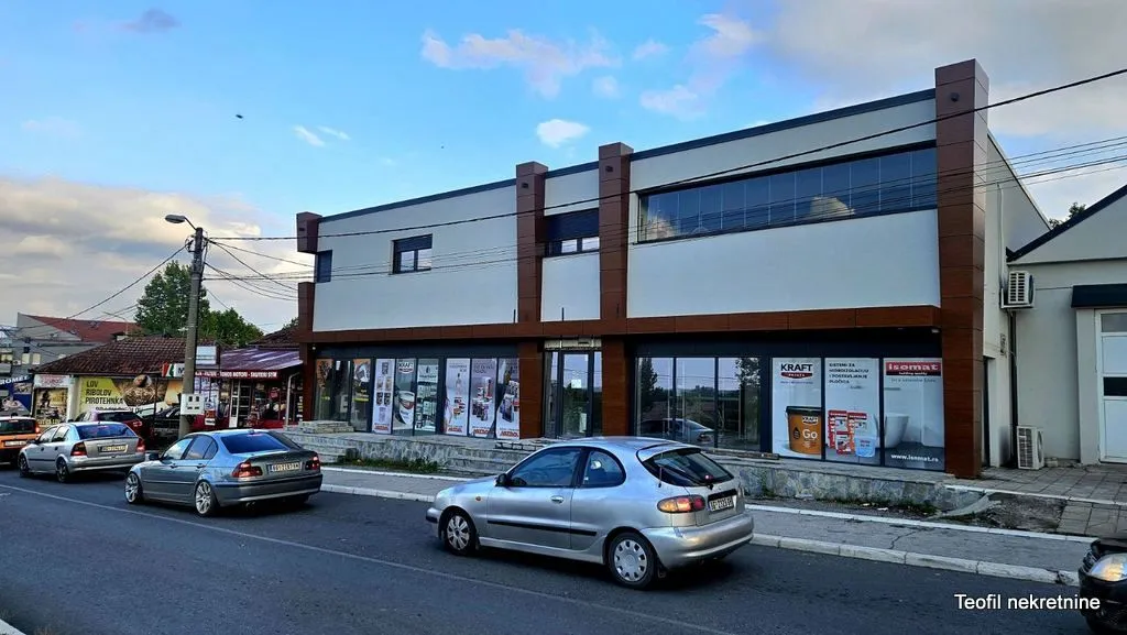 Sale, office space, 640m², Lazarevac, Beograd