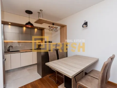 Izdavanje, dvosoban stan, 69m², Master Kvart, Podgorica - image 8