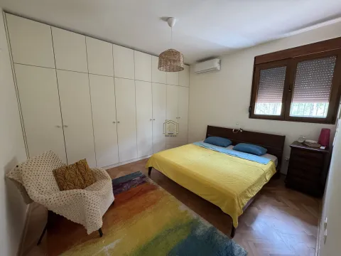 Rent, house, 256m², Masline, Podgorica - image 14