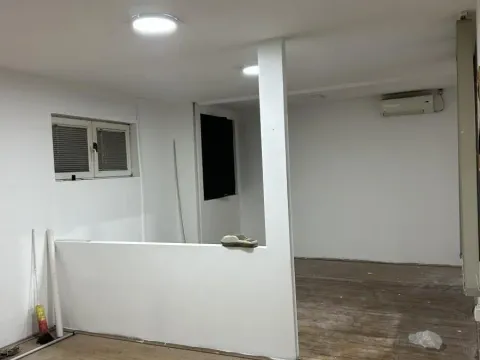 Rent, office space, 620m², Crveni Krst, Niš - image 3