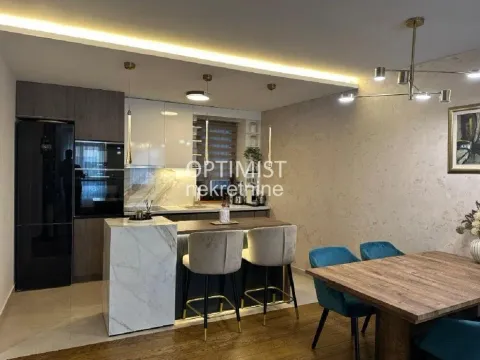 Prodaja, četvorosoban stan, 110m², Južni Bulevar, Vračar Sve Podlokacije - image 5