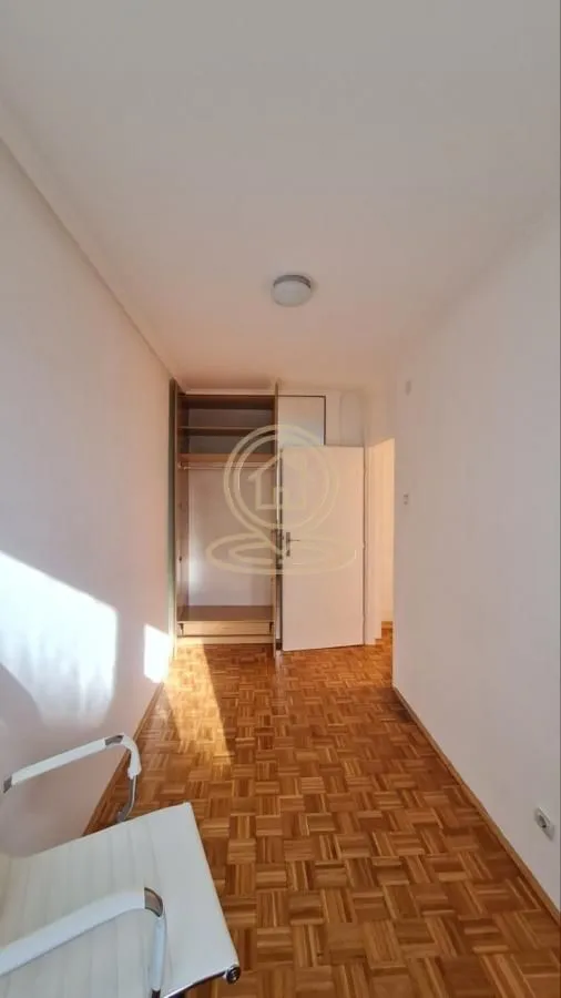 Rent, two bedroom apartment, 60m², Bulevar Oslobodjenja, Novi Sad Sve Podlokacije