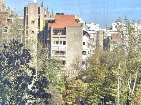 Izdavanje, dvosoban stan, 60m², Novi Beograd Blok 28, Novi Beograd Sve Podlokacije - image 13