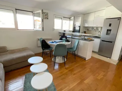 Sale, one bedroom apartment, 41m², Blok 9, Podgorica - image 3