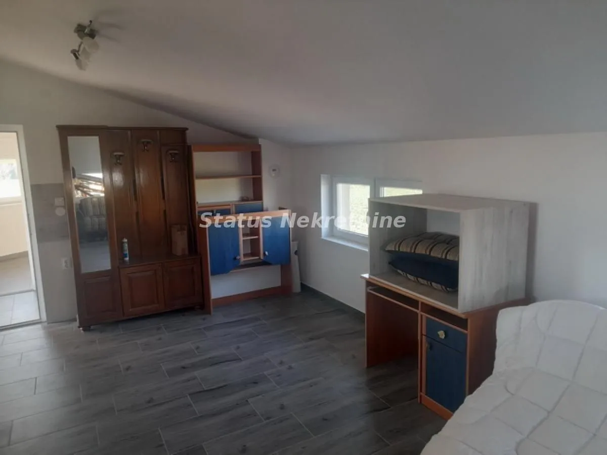 Rent, office space, 528m², Rumenka, Novi Sad Sve Podlokacije
