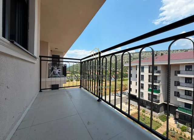 Prodaja, jednosoban stan, 45m², Tološi, Podgorica