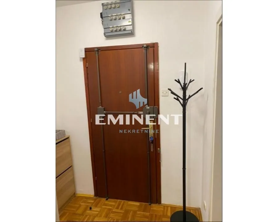 Izdavanje, jednosoban stan, 45m², Bežanijska Kosa 3, Bežanijska Kosa Sve Podlokacije
