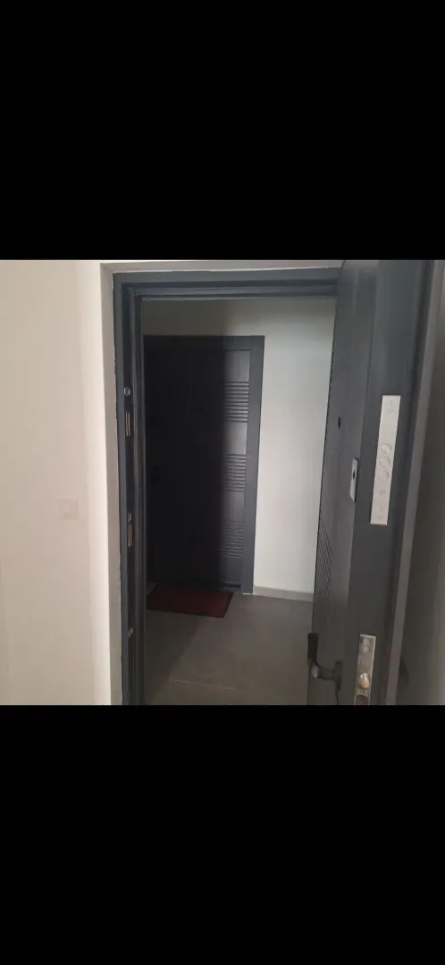 Prodaja, jednosoban stan, 62m², Centar, Bar