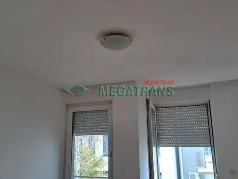 Izdavanje, četvorosoban stan, 100m², Novi Sad Sve Podlokacije, Novi Sad - image 4