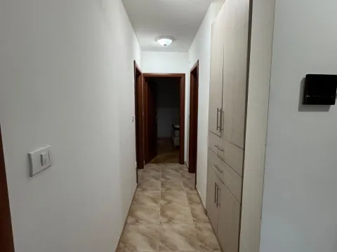 Rent, three bedroom apartment, 92m², Krivi Most, Podgorica - image 6
