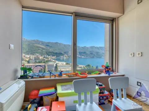 Sale, three bedroom apartment, 167m², Zavala, Budva - image 17