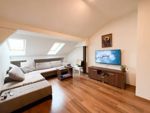 Prodaja, trosoban stan, 82m², Zabjelo, Podgorica - image 2